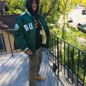 Meet your Posher, Skyler